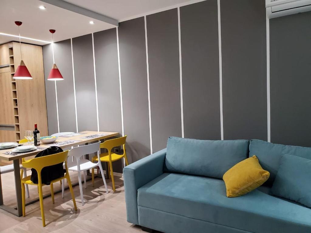 Helga'S Deluxe 3 Apartment Τίρανα Εξωτερικό φωτογραφία