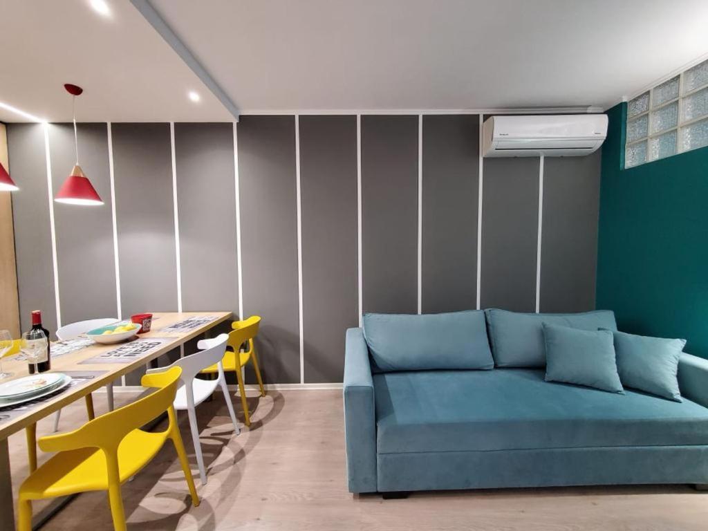 Helga'S Deluxe 3 Apartment Τίρανα Εξωτερικό φωτογραφία