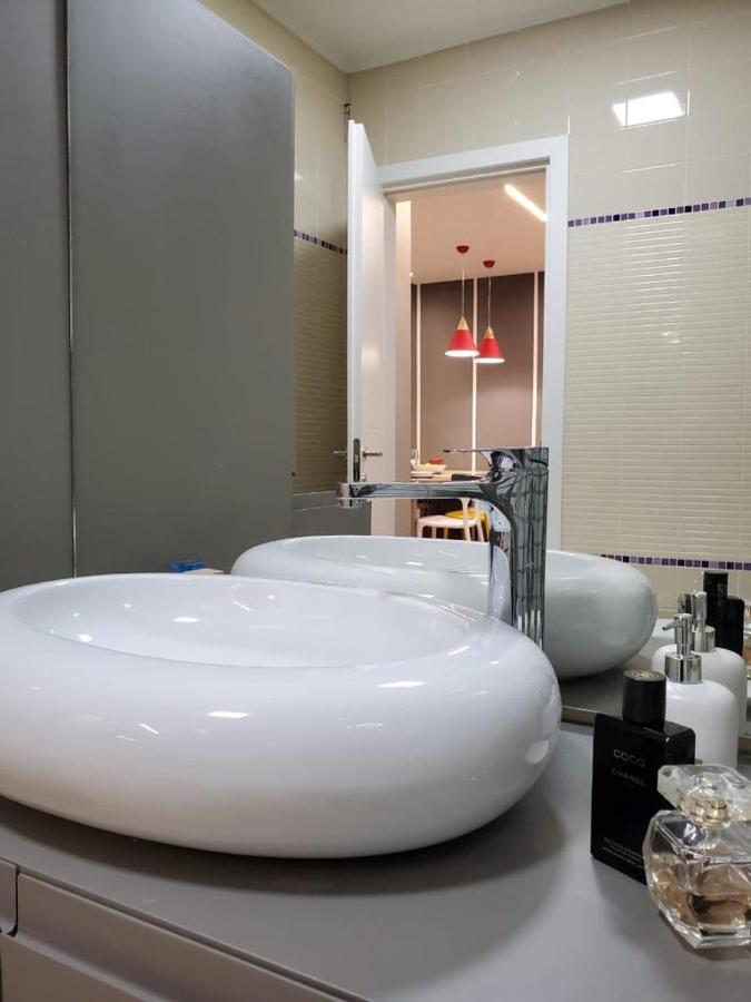 Helga'S Deluxe 3 Apartment Τίρανα Εξωτερικό φωτογραφία