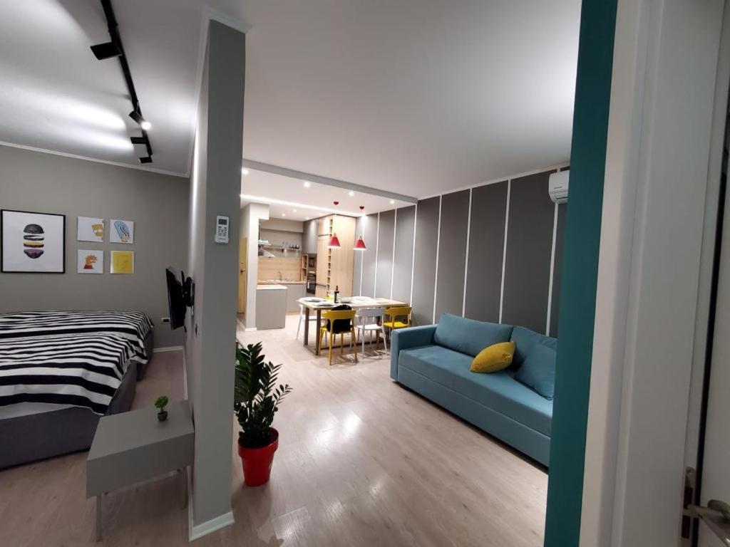 Helga'S Deluxe 3 Apartment Τίρανα Εξωτερικό φωτογραφία